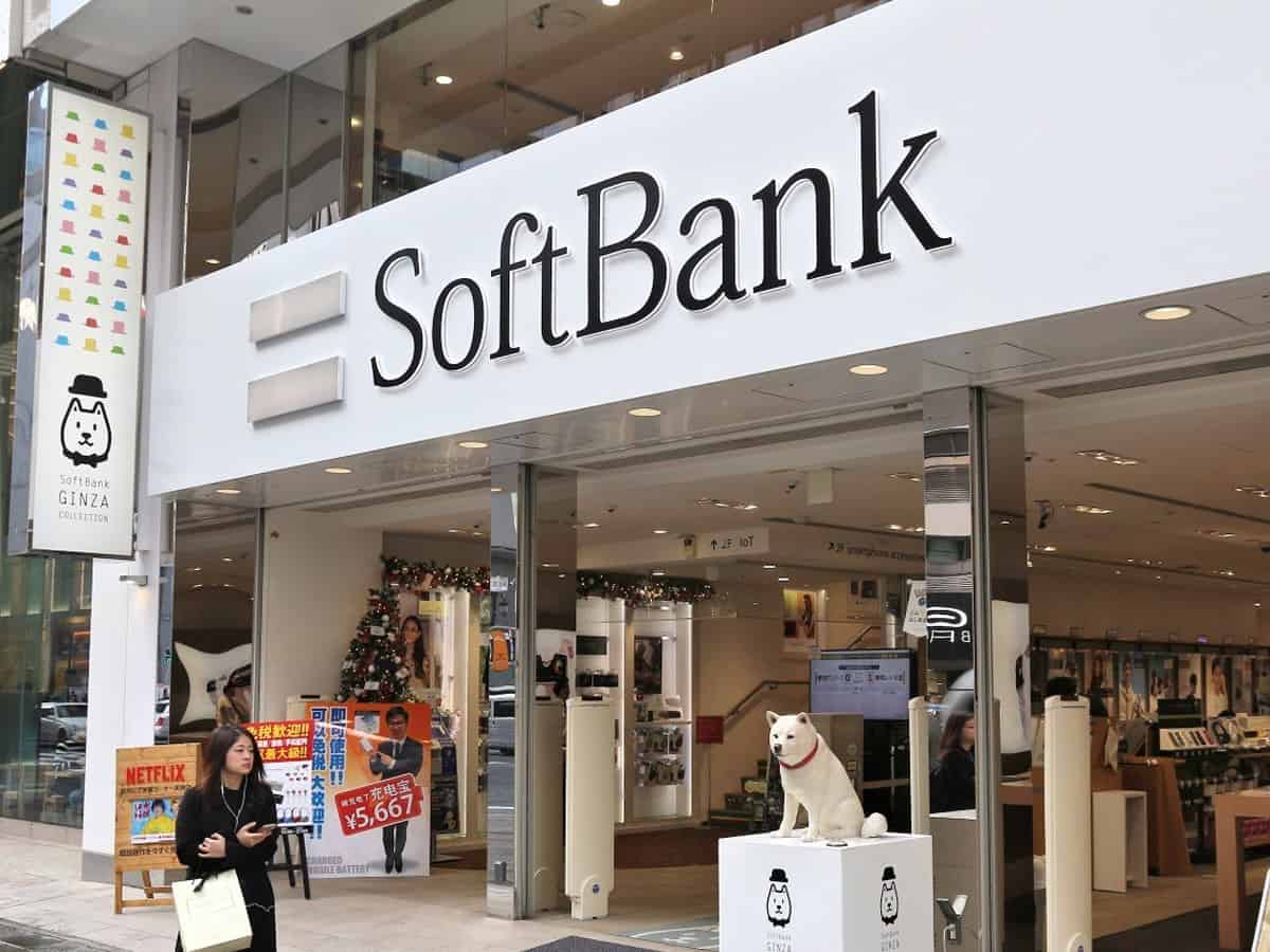 SoftBank Sells 2% Stake in Paytm Worth $120 Million - Equitypandit