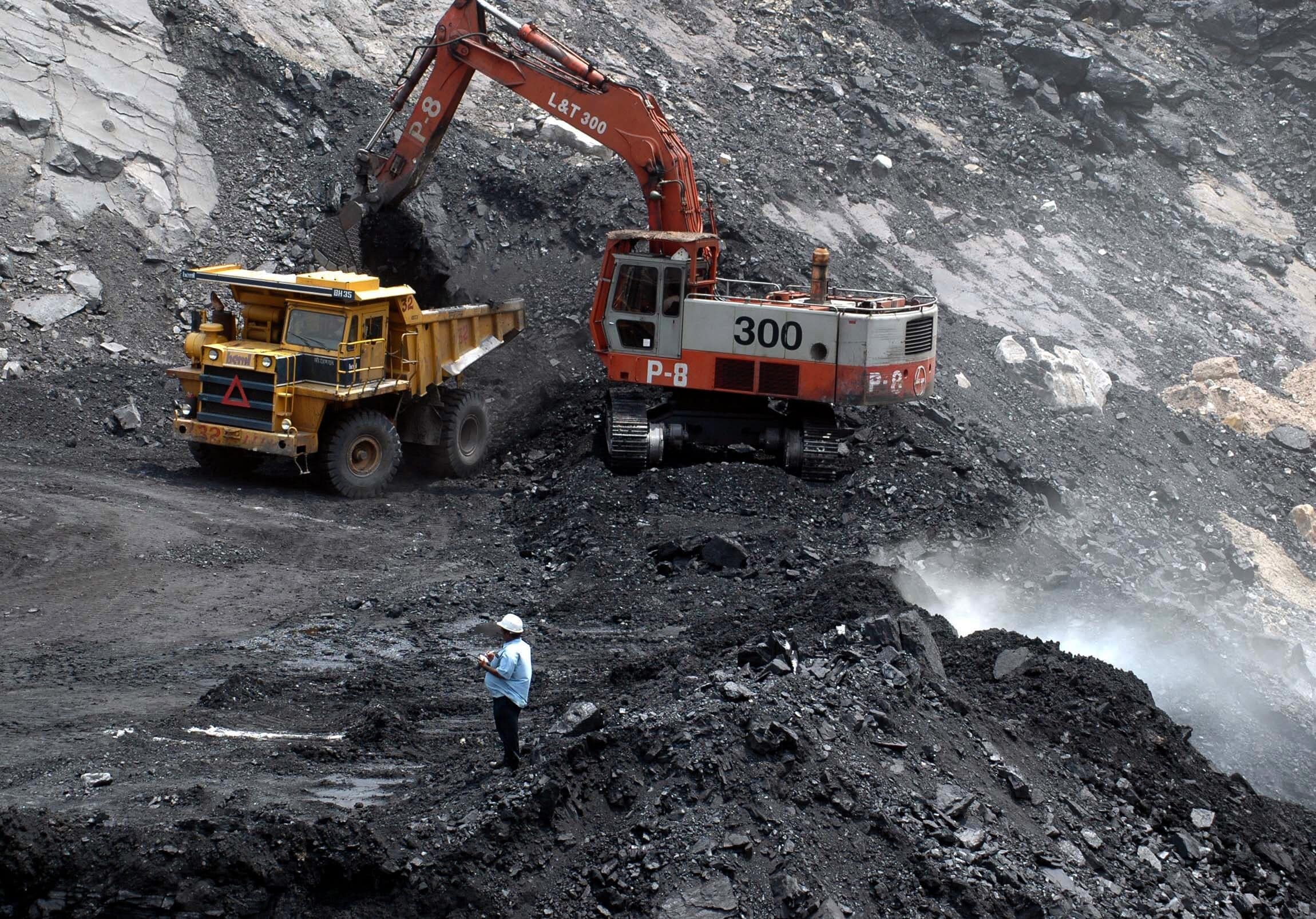 BCCL Coal Mine Collapses in Asansol; Illegal Mining Suspected
