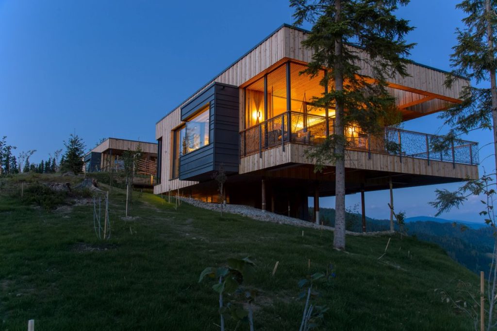 Investing in Hill Homes: A Growing Trend - Equitypandit