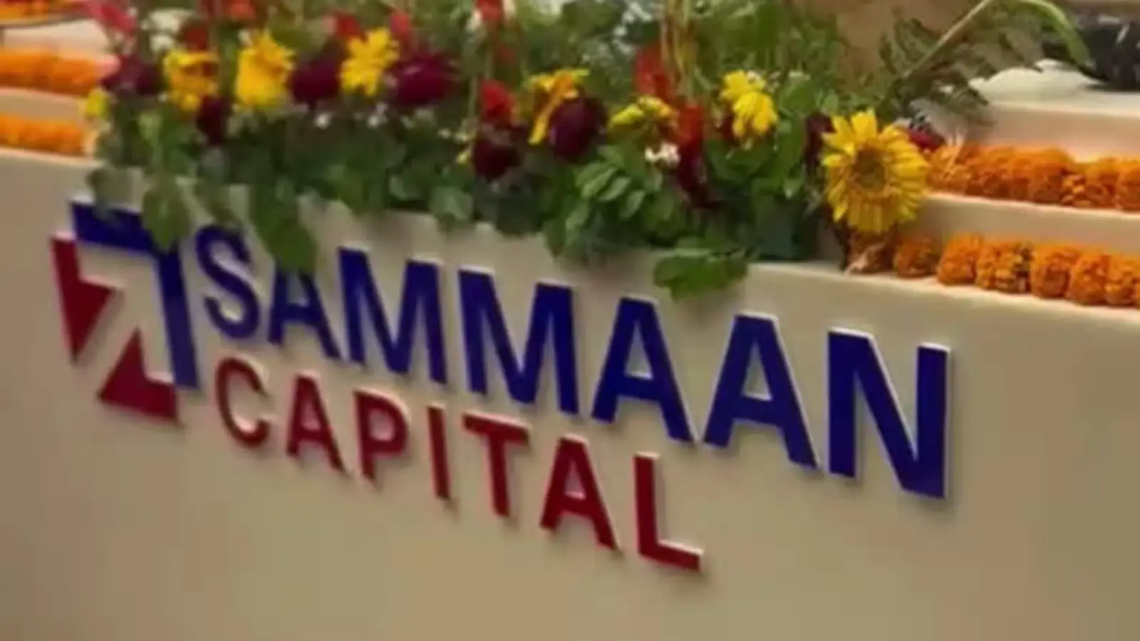 Sammaan Capital Shares Rally 11% on RBI Stake Sale Approval 